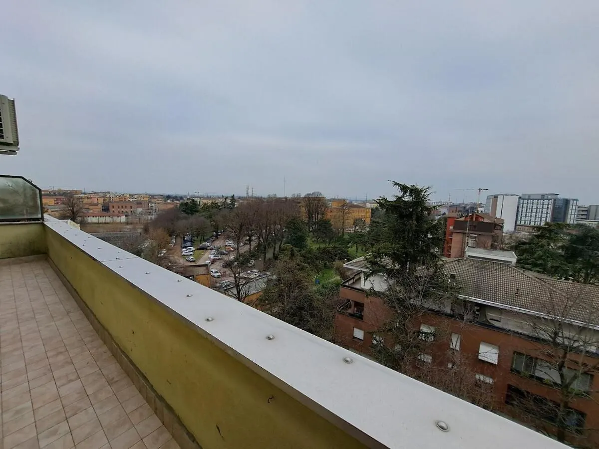 Giulia 1 Apartment Parma Italy
